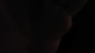 Sesso con la scopamica bionda tatuata