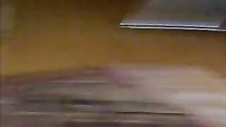 Teen russa spompina un amico ubriaco