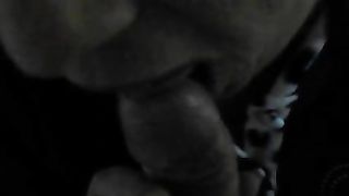 Moglie ciucciacazzi 65enne