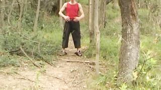 Porno casting per aspirante attrice e due suoi amici papponi