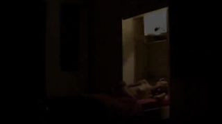 Figlia zoccola si fa sbattere dal patrigno arrapato