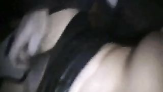 Nel parcheggio di notte con quella troia di Carla