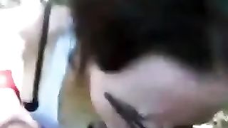 Bocchino outdoor di una troietta 21enne