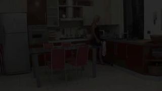 Questa sera mi scopo mia mamma !!!