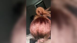 Fidanzata rossa si strozza col cazzo fino in gola