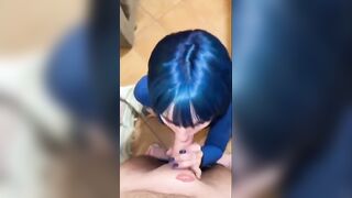 Tatuata si butta sul cazzo grosso del fidanzato e lo prende tutto in gola