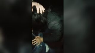 Dopo il locale se la chiavano in due dentro l’auto