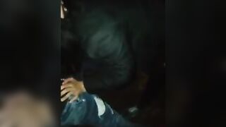 Dopo il locale se la chiavano in due dentro l’auto