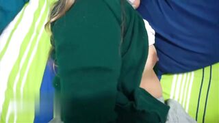 Studentessa latina si fa sfondare il CULO fino alla sborra