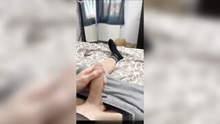 La ragazza succhia e si fa montare dal FRATELLASTRO