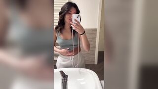 Si mostra in SELFIE