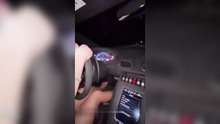 scalza e scosciata in LAMBORGHINI