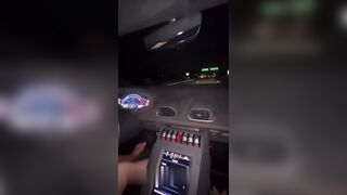 scalza e scosciata in LAMBORGHINI
