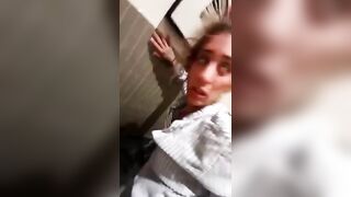 Bagno del ristorante: si fa montare a pecora