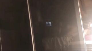 Fidanzato filma: pompino e poi la SCOPA
