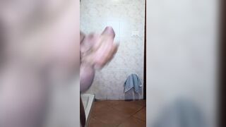 Sega con sborrata pensando a mia suocera