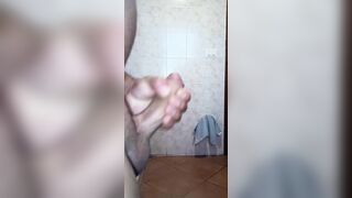 Sega con sborrata pensando a mia suocera
