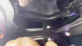 Milf profumosa meridionale scopata in auto