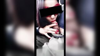 Anteprima del video: Moglie troia esibizionista si fa scopare in auto e all'aperto