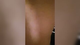 Coppia italiana lei a pecorina scopata da lui in casa