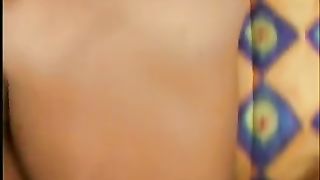 Primo cazzo grosso per la piccola teen