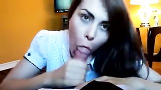 Sbocchina il fidanzato ed inghiotte tutto