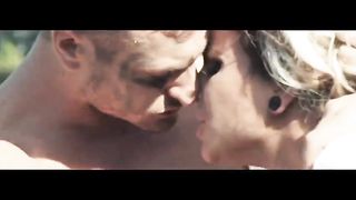 Predatrix FILM PORNO