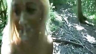 Mega sborratona nel bosco