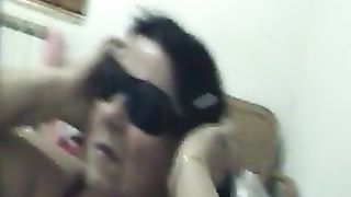 La vicina tettona di Salerno colpisce ancora