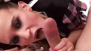 GangBang con la studentessa francese