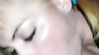 Pompino con facial per la EX biondina