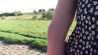 Sveltina sulla panchina