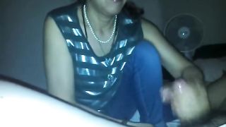 Sega con dito nel culo da massaggiatrice cinese