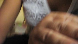 Sega e pompino mentre guardo un porno al PC