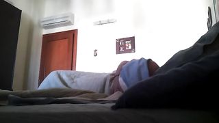 Filma la scopata all'insaputa della fidanzata