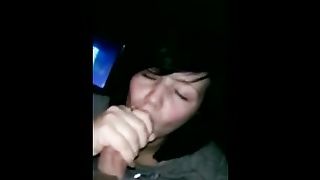 Moretta 18enne sbocchina il fidanzatino