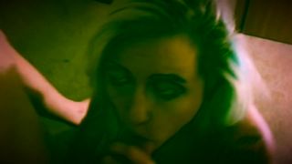 Coppia fa sesso orale intenso e passionale