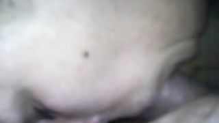 Dildo in culo e cazzo nella bocca della vicina