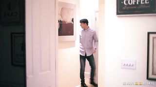 Strip Poker con Valentina Nappi