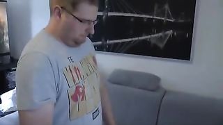 Insegna all'amica come soddisfare un uomo