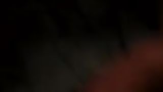 Donna abruzzese si masturba allo specchio