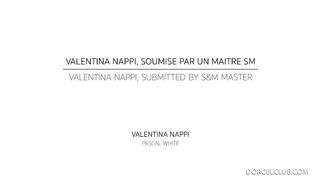 Valentina Nappi sottomessa dal suo Master BDSM