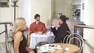 Prima Gonfiami e poi Sfondami FILM PORNO