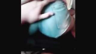 Le va di traverso la sborra del fidanzato