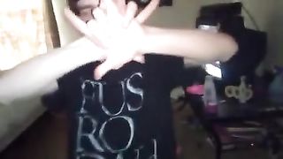 18enne latina si fa chiavare da due amici