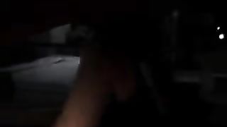 Le do un passaggio ma voglio in cambio un pompino