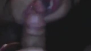 Come me lo succhia la culona brasiliana !!!