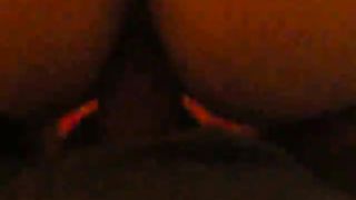 Mi incula mentre guardiamo la TV