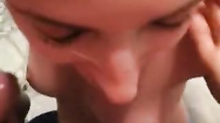 Vieni qua e SUCCHIA ANCHE IL MIO !!!