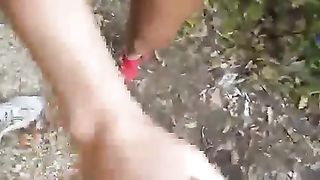 Prostituta mi fa una sega a bordo strada